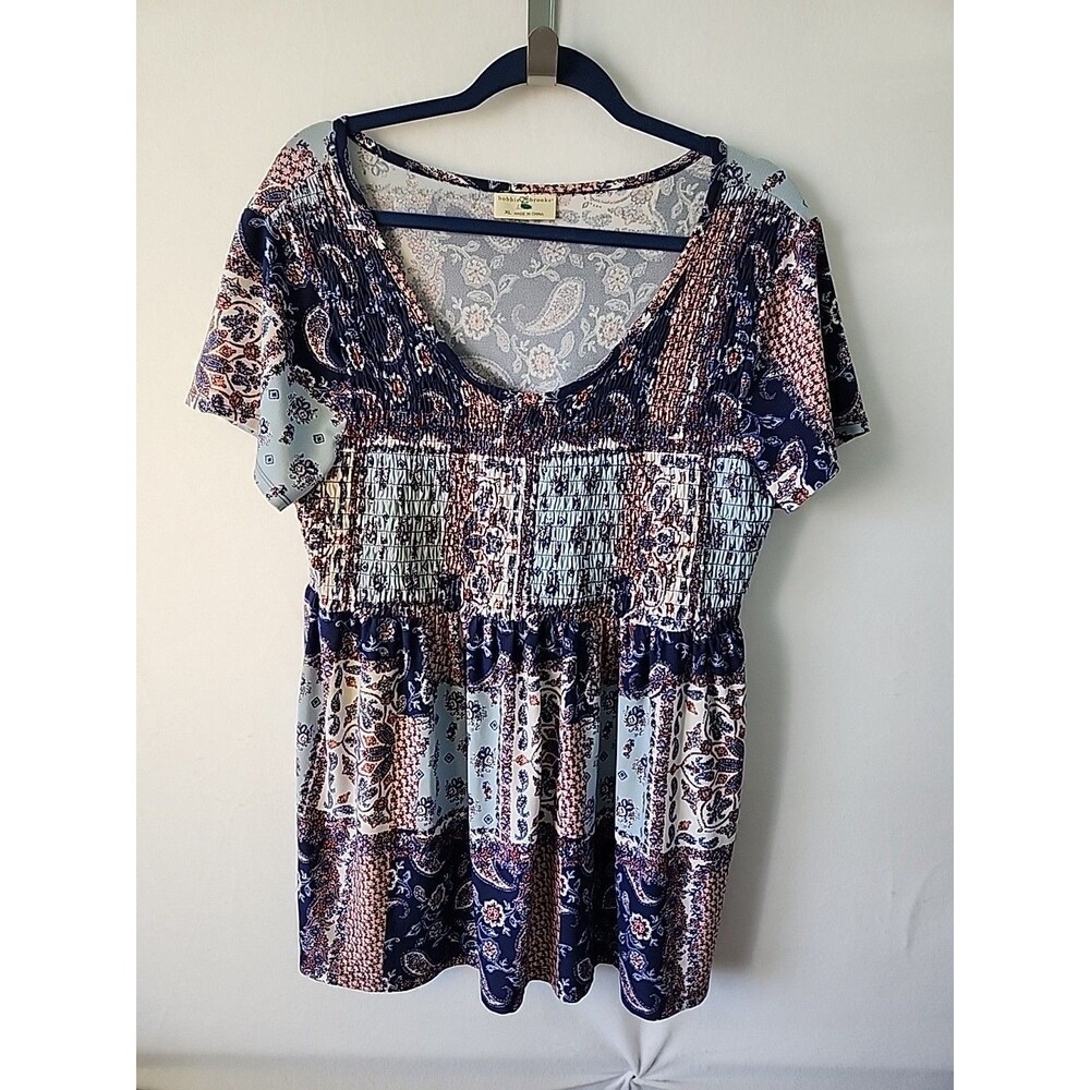 Bobbie Brooks XL Paisley Smocked Tunic Stretch Dressy Short Sleeves